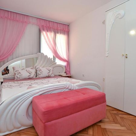 Vila Apartments Lidija Petrovac Exterior foto