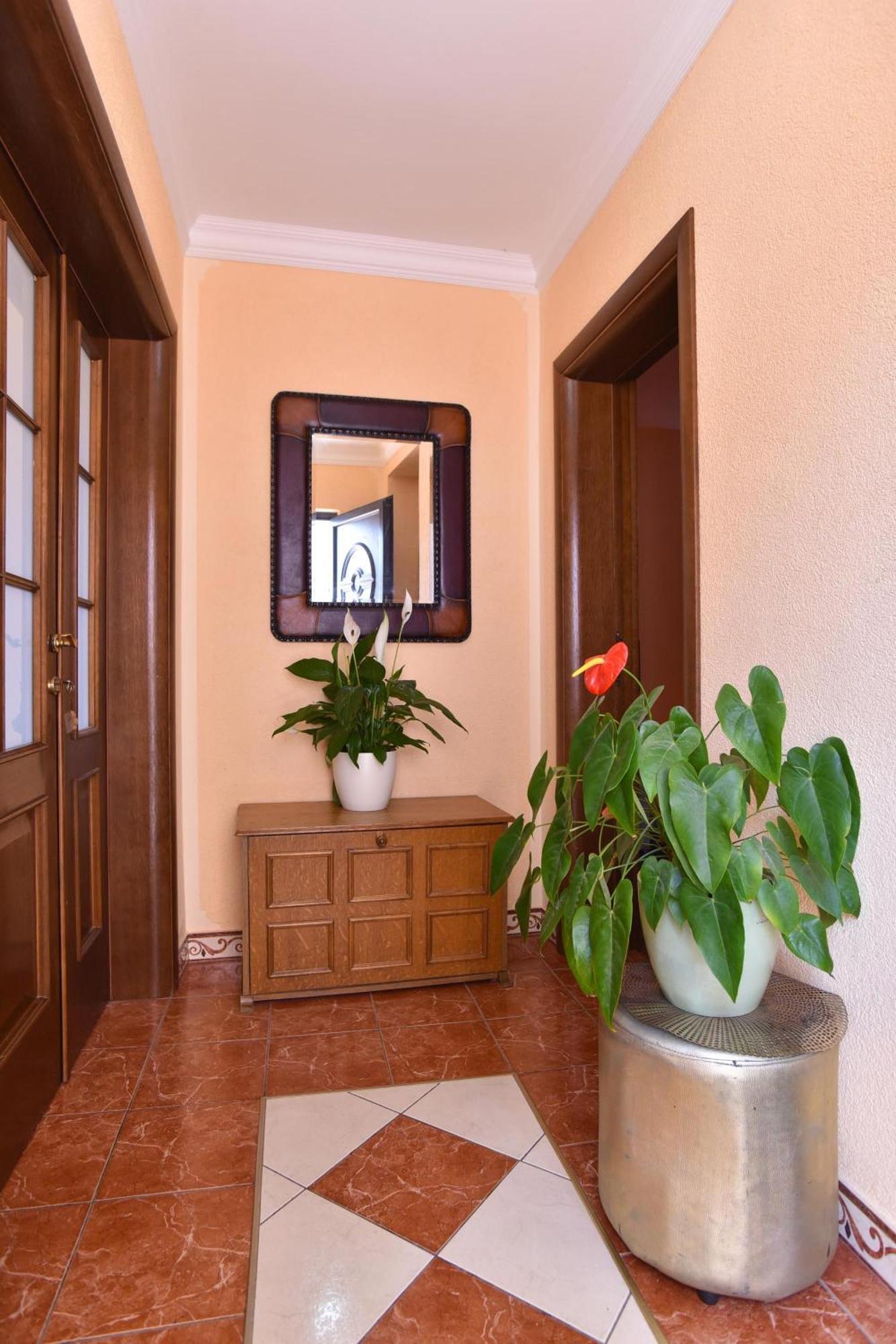 Vila Apartments Lidija Petrovac Exterior foto