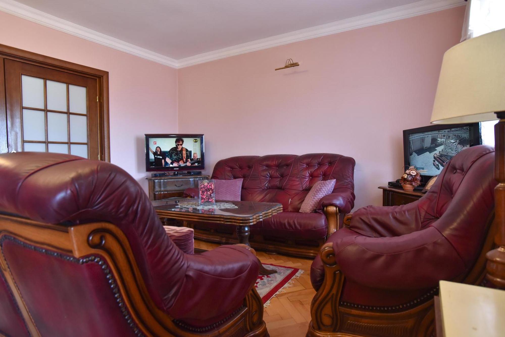 Vila Apartments Lidija Petrovac Exterior foto