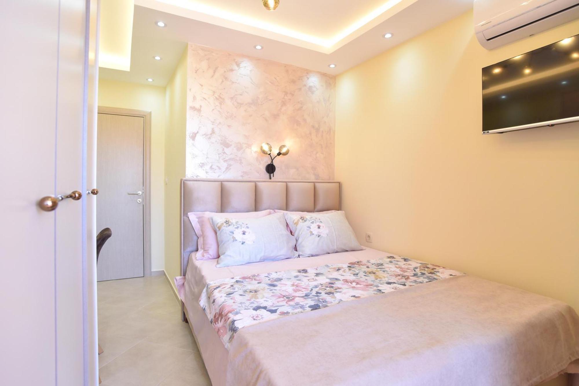Vila Apartments Lidija Petrovac Exterior foto