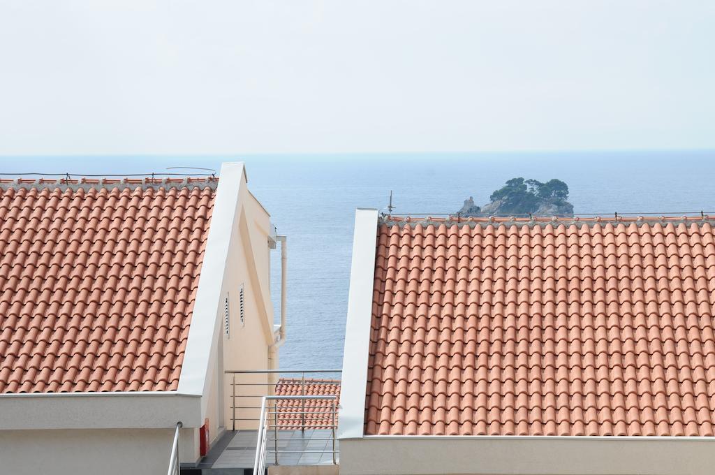 Vila Apartments Lidija Petrovac Exterior foto